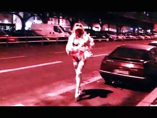 Нежная и худая брюнетка страстно порно фото женщин 40 лет трахается с красивым парнем