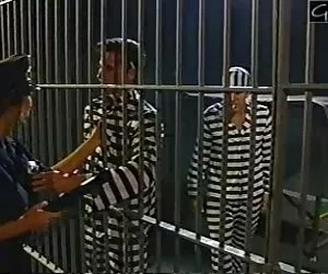 Маленький слоненок зрелые женщины в колготках трахает большую крошку