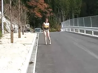 Старая сука порно в чулках со зрелыми с молодым парнем